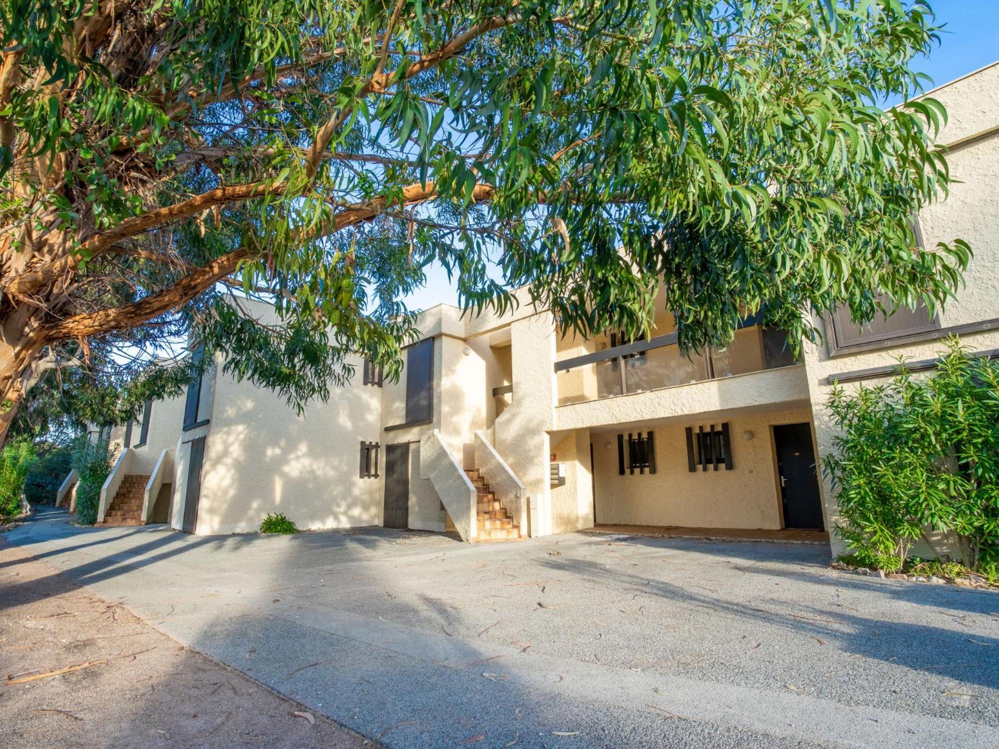 Studio Les Louvans-3 By Interhome Saint Aygulf Exterior photo